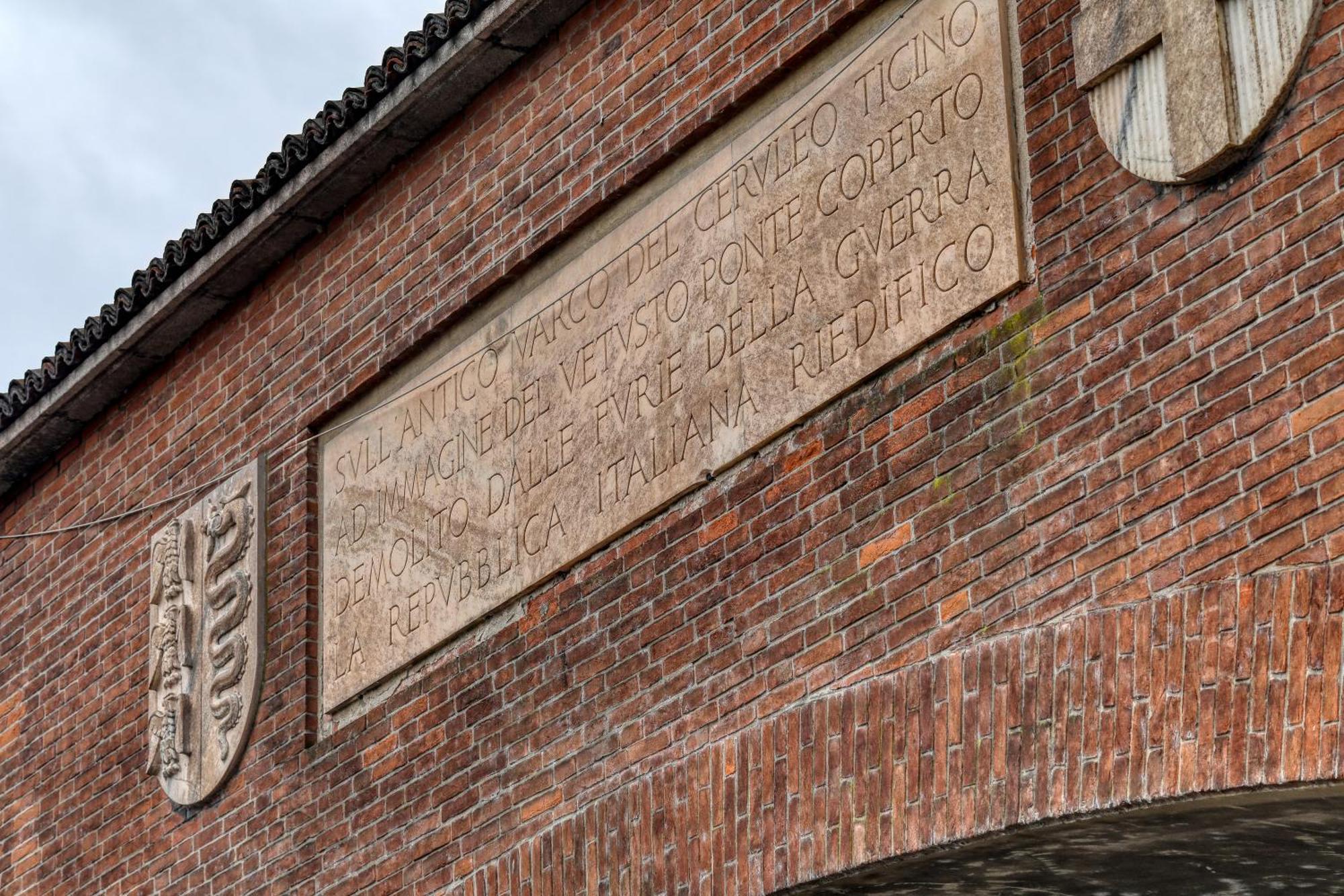 Angolo Al Ponte Micro Appartamento In Pieno Centro Pavia Buitenkant foto